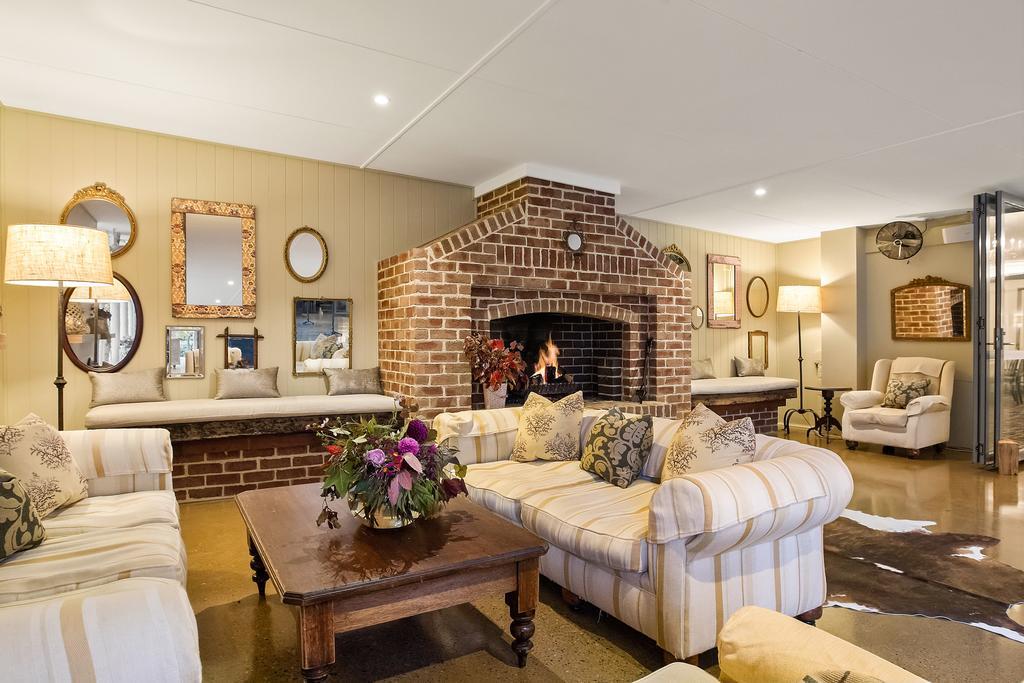 Peppers Manor House